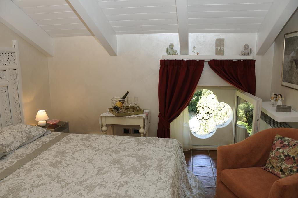 Villa Callas 16 Σιρμιόνε Δωμάτιο φωτογραφία